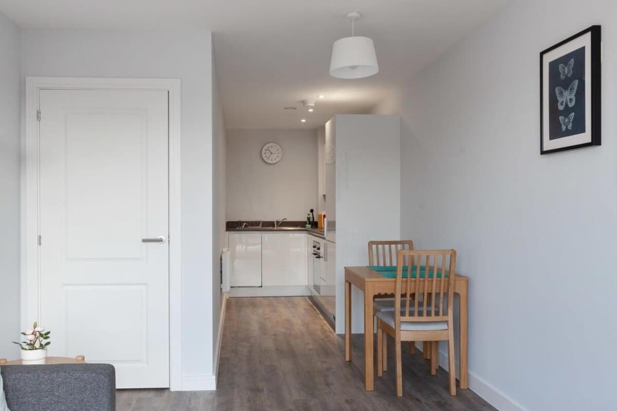 Modern 1 Bedroom Apartment In Central Brimingham Birmingham Exterior foto